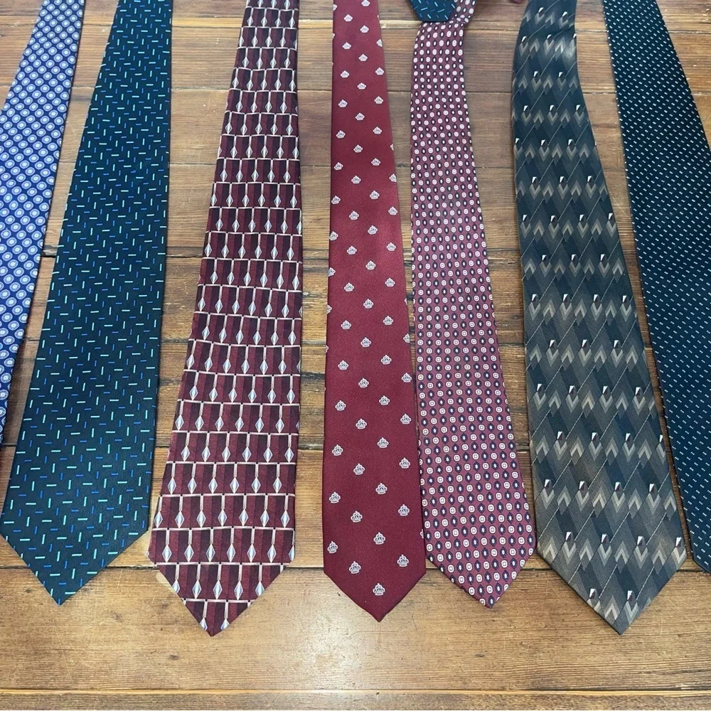 Men's Patterned Ties Set - Blue, Red, and Gray